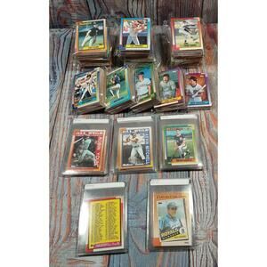 Vintage Topps‎ Baseball Trading Cards Collection
